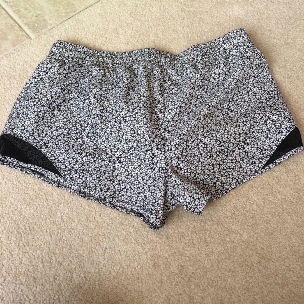 RBX X-Dri Performance Running Floral Shorts-L